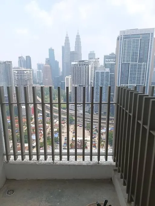 Col 23Aa Cozy Klcc View & Infinity Pool Studio Κουάλα Λουμπούρ 0*,  Μαλαισία